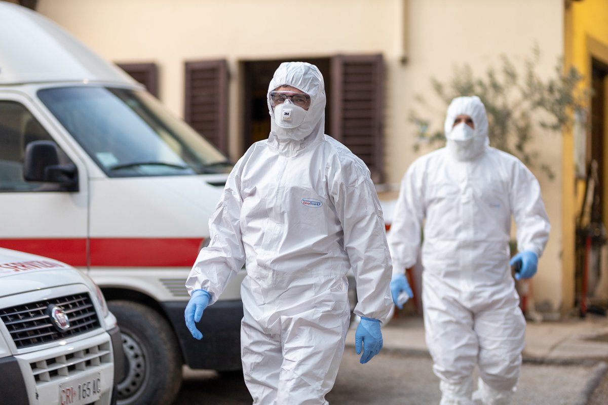crocerossa's tweet photo. 📍 "A #Napoli la sanità è messa a dura prova dal #Covid19. Questo il contesto in cui opera @napoli_CRI. Grazie di cuore, siete un orgoglio per tutto il Paese e il miglior esempio di #UnItaliaCheAiuta". Così @Francescorocca.

➡️Se sei un infermiere visita 👉https://t.co/UBo2E4HCSK https://t.co/AhIkz7J06R
