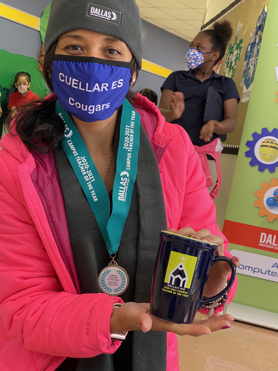 CuellarNation's tweet photo. Congratulations to our Teacher Of The Year @ReynaRuiz80 !! Today we Celebrate YOU!! @Tanya_N_Shelton @dallasschools @Samanth60227049 https://t.co/pMyMJBUytB