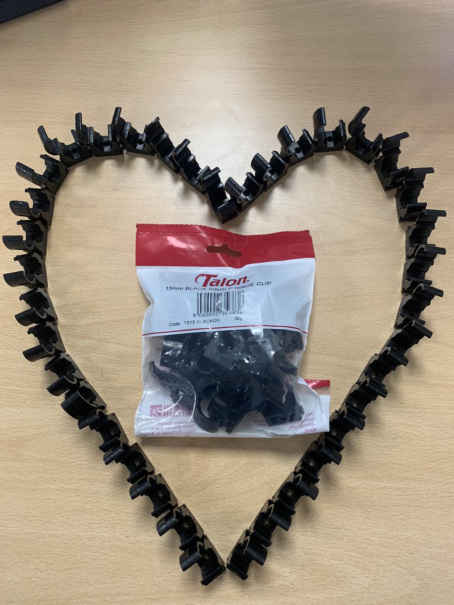 WilliamsManc's tweet photo. Another new to @WilliamsManc product alert...whaaaattt!
Black @UKTalon clips.
Tiss a thing of beauty!
#williamsmancfam #boilerspares #heatingengineer #freedelivery
#cantbeatourservice
💙❤️🤍🐝🐝 https://t.co/pHYTecrXzr