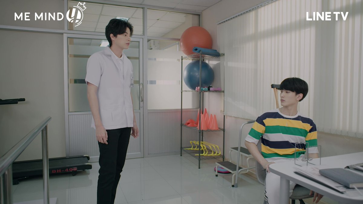 It’s morning so naturally, Type’s at work and meets Fiat, the patient Khunpol mentioned him the day before. The episode ends.