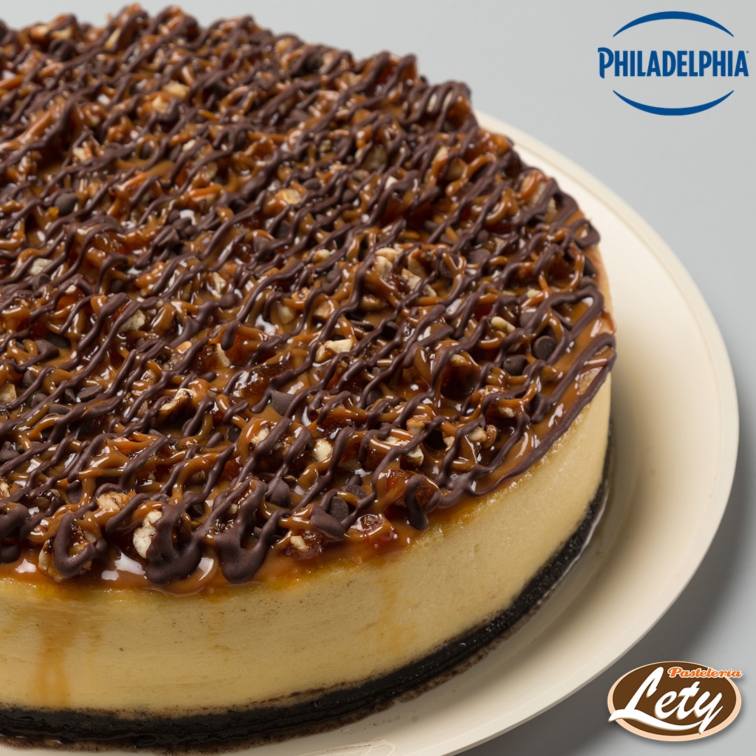 Este riquísimo🥰 Cheesecake Tortuga ✨está hecho con Philadelphia®️ y los mejores✨ ingredientes de Pastelería Lety💕 y es ideal para compartir en un día nublado como hoy🌥️😌