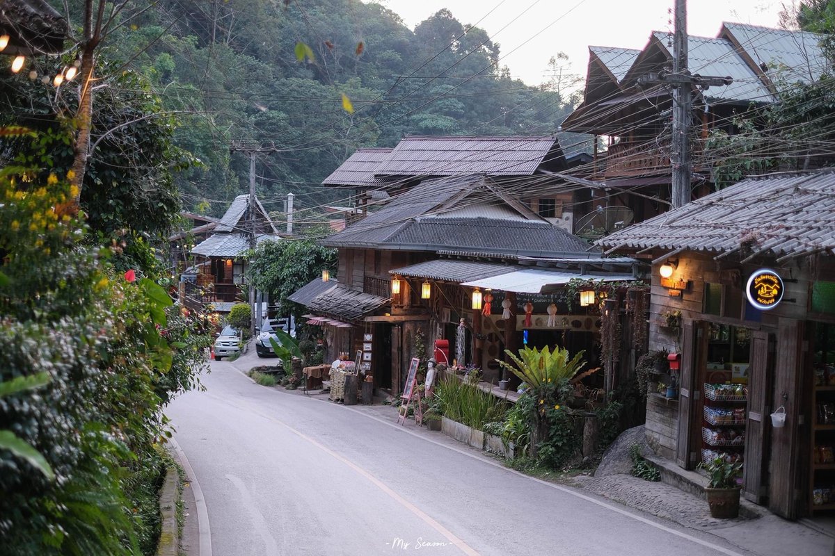 myseasontrip's tweet photo. แม่กำปอง หมู่บ้านแห่งความคิดถึง
สัมผัสอากาศที่หนาวเย็นตลอดทั้งปี
@Review_Thailand 
#ReviewThailand
#แม่กําปอง #เชียงใหม่ 
#ฤดูที่ฉันเที่ยว https://t.co/jOx9cEUORY