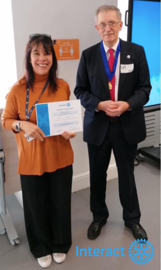 RotaryInLondon's tweet photo. Great News!

Congratulations both the Rotary Club of Chiswick&amp;Brentford and Interact @BolderAcademy!

D1130 #RotaryClubofChiswickand Brentford IPP, John Armstrong handed over the Charter to Administrator of the School, Rtn Suelin Billingham!

#RotaryInLondon
#RotaryGBI
#D1130 https://t.co/cbpQenm1B0