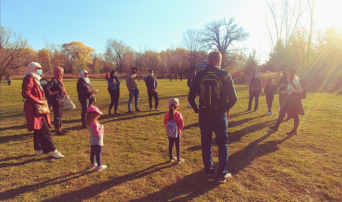 BikeHost's tweet photo. At the start of the month we had the chance to hike with some of our newcomers and their families through Meadowvale Conservation Area, one of several areas managed by @cvc_ca. The park was stunning, especially during #Goldenhour!
#ConservationMatters #BikeMississauga #naturelink https://t.co/mpGxibfO9M