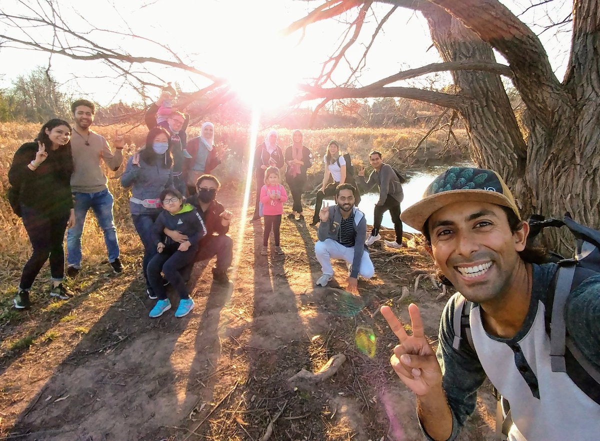 BikeHost's tweet photo. At the start of the month we had the chance to hike with some of our newcomers and their families through Meadowvale Conservation Area, one of several areas managed by @cvc_ca. The park was stunning, especially during #Goldenhour!
#ConservationMatters #BikeMississauga #naturelink https://t.co/mpGxibfO9M
