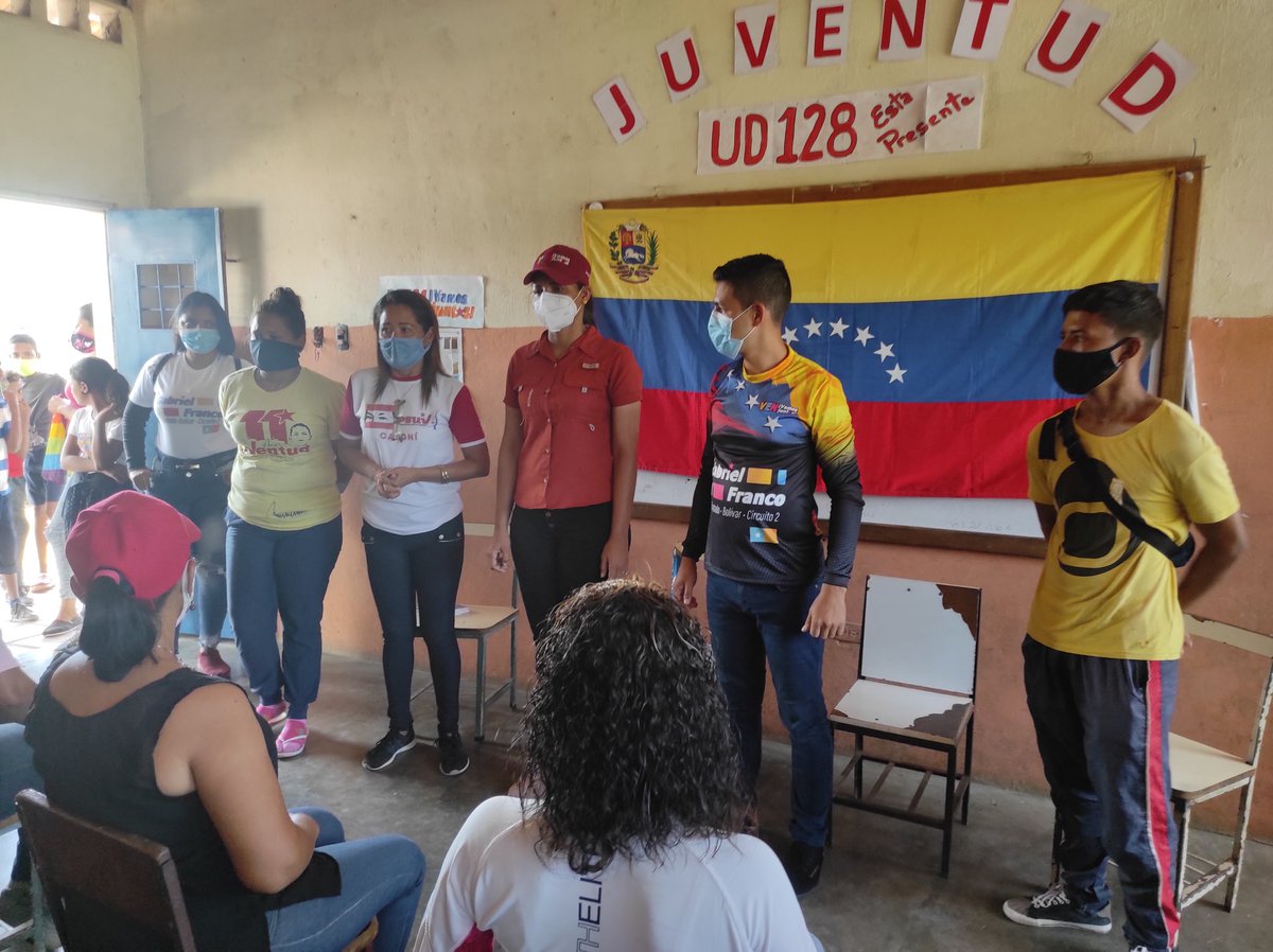 GabrielFrancoJ's tweet image. #18Nov |🚩 | Nos fuimos a la Parroquia 11 de Abril donde participamos en Asamblea de la Juventud RAAS y nos desplegamos en un casa a casa en la comunidad; rumbo a garantizar la victoria éste #6D.

#MisionesSocialesParaElPueblo
#CambiemosLaAsamblea
@ccdariovivas @venjuventud2020