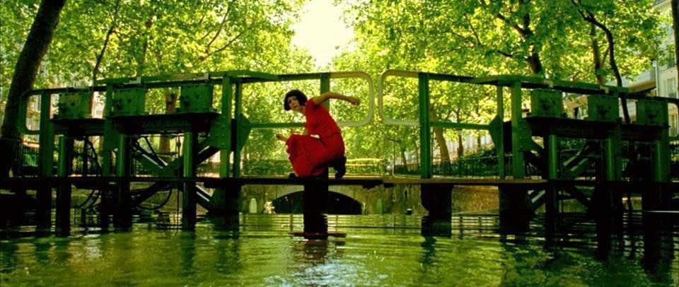 42. Amélie (2001; Jean-Pierre Jeunet)Its whimsical, quirky tone makes it full of heart and soul. Amélie soars.
