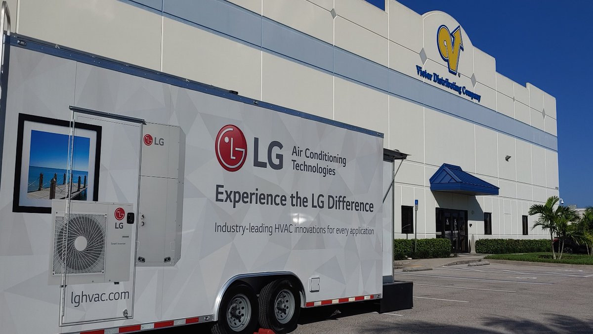 LGHVACUSA's tweet photo. Who could ask for more? Perfect weather and great partnership with @VictorDist in Ft. Myers, Florida for the LG Roadshow. Along with a training class, attendees had hands-on access to our many LG HVAC offerings. #LGRoadshow #LGHVAC https://t.co/9rcI5DVFyv