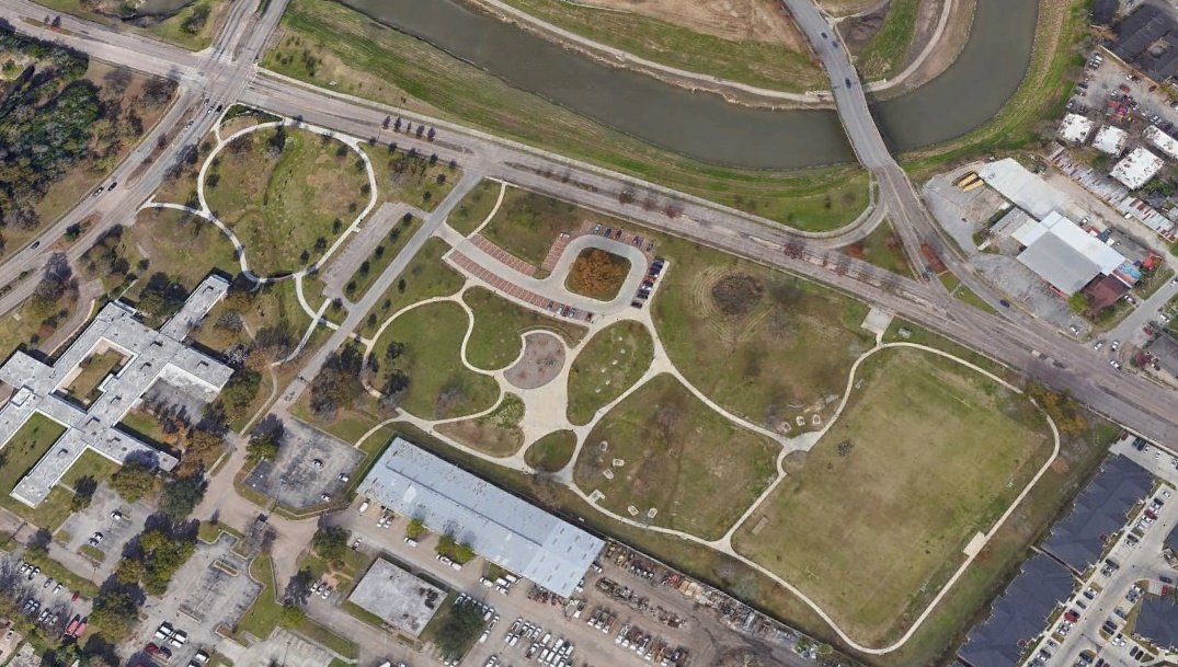 We are learning a lot about the role of golf courses in urban ecology. As the industry continues to innovate & advance its own environmental efforts, we can use their example to design more functional urban green spaces & improve land mgmt  #urbanecology  #golfcourses