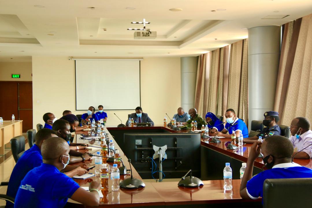 NyarugengeV's tweet photo. 2/2
#RYVCPNYARUGENGECONGRESS
IP M.Shadrack #DPCEO @Rwandapolice :
"Your volunteerism spirit defines a disciplined & patriotic young people.This is a culture that should be inherited by generations to create a solid branch of our country's sustainable security and development" https://t.co/AjEBXsFuN6