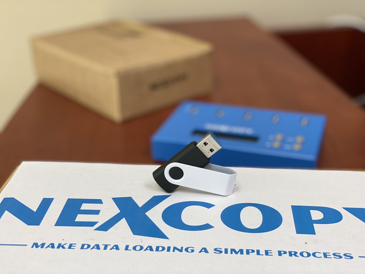 Copy Secure Flash Drives ⬇️

#USB Copy Protection that works in both #Apple and #Windows computers 💻 🖥 

nexcopy.com/usb-secure-fla…