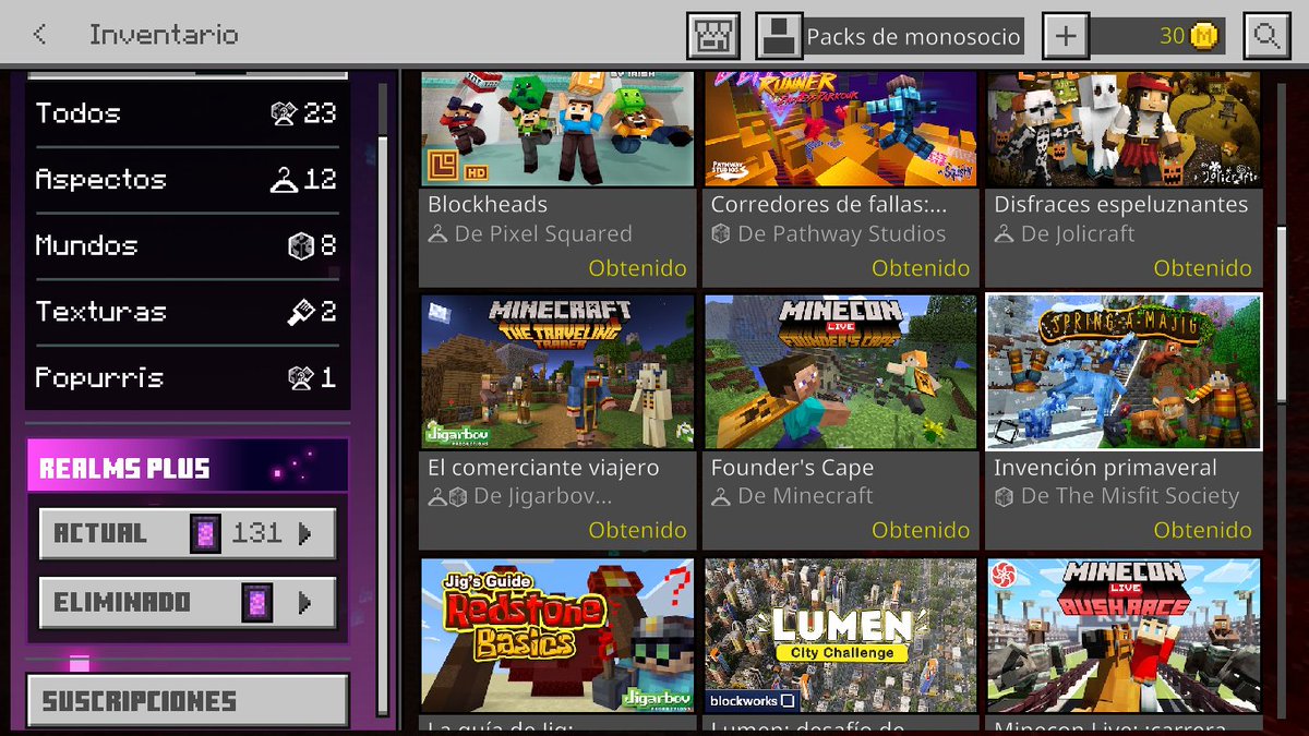 y aqui se ve que aun tengo el pack de la founder´s cape.(que no se si les sirva de algo)