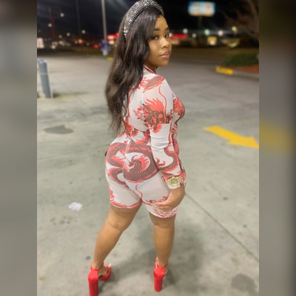 Toosiii__'s tweet photo. I never post on here so here’s something to keep em talking 💁🏽‍♀️💕 https://t.co/kG9mkhSKG1