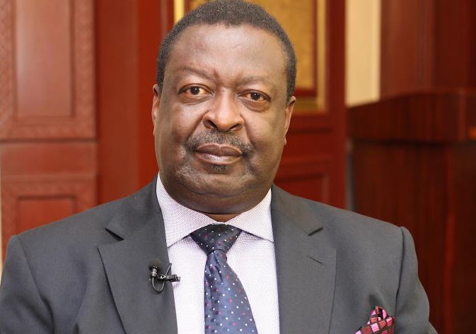 TeacherAmunga's tweet photo. Mudavadi says on #KTNPrime that there is an urgent need to tame public debt as Kenya seeks to raise counties funds share from 15pc to 35pc. 
Honestly our country is in bad position.  Uhuru and Raila  can ensure that #BBIcanwait. 
#bbilaunch Wanjiku Mpigs @Akisawandera @KTNNewsKE https://t.co/mSOxDdxUJo