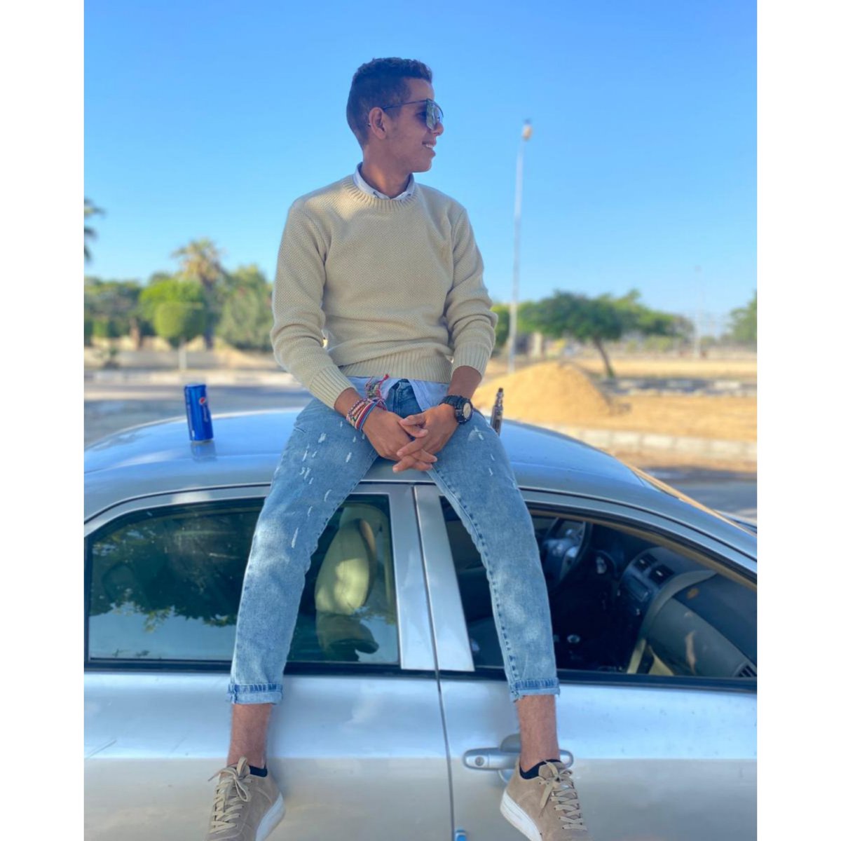 خليك تقيل علشان الخفيف بيطير♣️