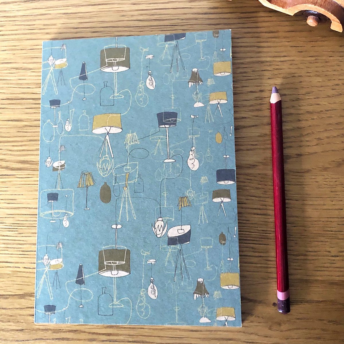 C h a r l i e  P i e tweet media