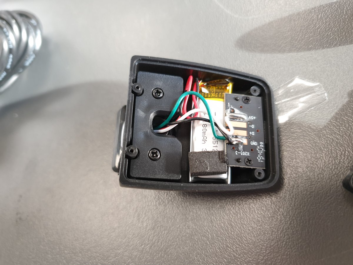 pakakezu tweet media