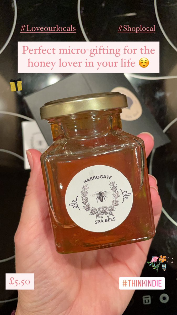 HarrogateMama's tweet photo. Support local indie business this Christmas with the perfect stocking filler for the Harrogate honey lover in your life... £5.50 from @bee_amazzzing 🐝 #harrogate #supportlocal #ThinkIndie https://t.co/lroFeEclYG