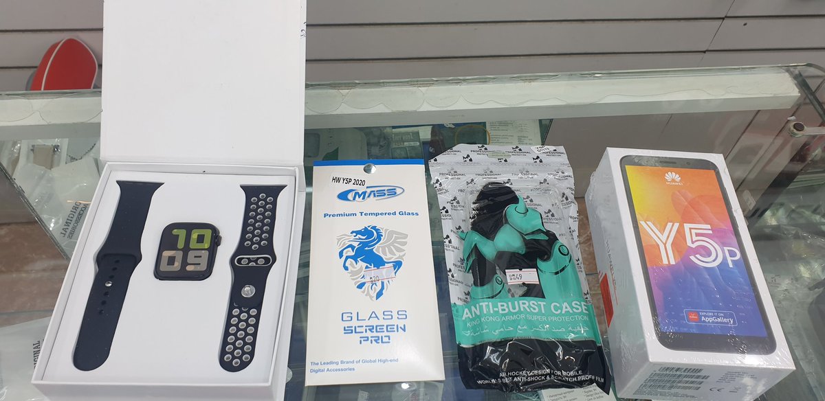 Ask_Almsareha's tweet image. 💫جوائز لمتابعينا بمناسبة وصولنا لألف متابع

🌟 الجوائز:-

الأولى : جوال 
الثانية : ساعة شبيهت آبل
الثالثة : مبلغ ٢٠٠ ريال

الشروط متابعة حسابنا
ورتويت لهذه التغريدة

الجوائز مقدمة من مؤسسة مؤيد علاقي للإتصالات
السحب إكتروني من الرتويت على هذه التغريدة يوم السبت ١٣ / ٤ / ١٤٤٢