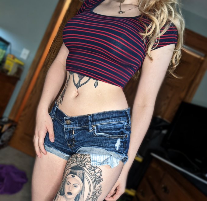 I'm selling super cheap premades ❤️ ❤️💞 dm for prices 😘 Cashapp venmo and amazon gc only 💋 #sellingnudes<a href="/tag/inked"class="tags"><span>#inked</span></a><a href="/tag/sw"class="tags"><span>#sw</span></a><a href="/tag/dropbox"class="tags"><span>#dropbox</span></a><a href="/tag/onlyfans"class="tags"><span>#onlyfans</span></a><a href="/tag/sellingnudes"class="tags"><span>#sellingnudes</span></a><a href="/tag/sellingcontent"class="tags"><span>#sellingcontent</span></a>