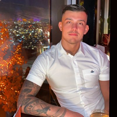 JackSurridge_'s tweet photo. #NewProfilePic https://t.co/j0jlzcM9AS