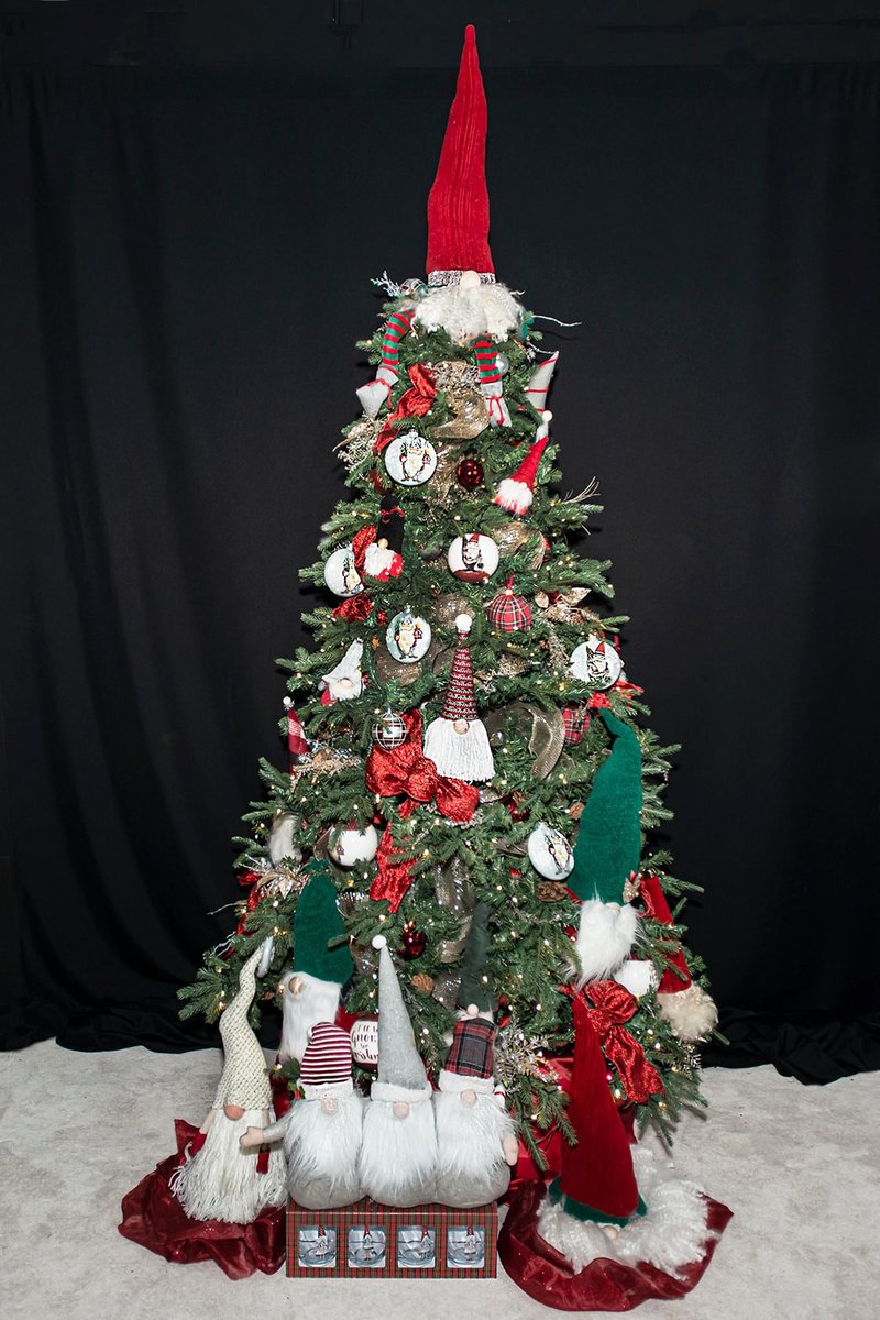 SeattleFOT's tweet image. Gnome for the Holidays is still available! Filled with homemade gnomes and adorable decorations! See all trees at the @FairmontOlympic beginning November 19, and register for the virtual auction on November 21. seattlefestivaloftrees.com