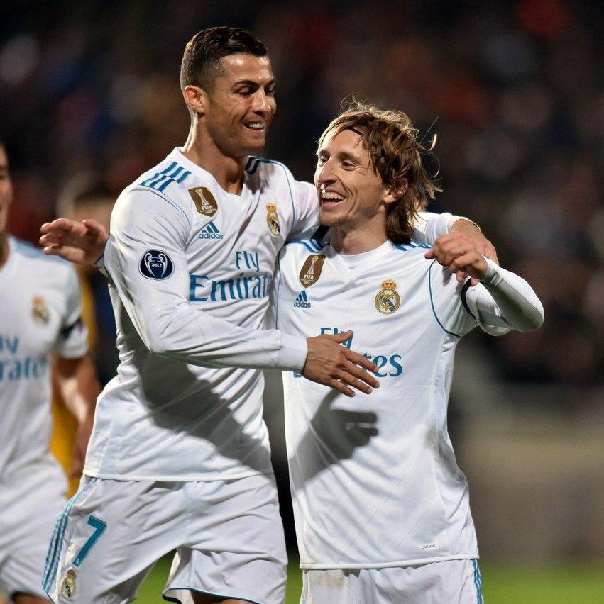 2009 & 2018 was the only finals where he was average. Even though 2018 final was overshadowed by his great campaign which came with the record of scoring in all group stage games and scoring in 10 consecutive KO games .