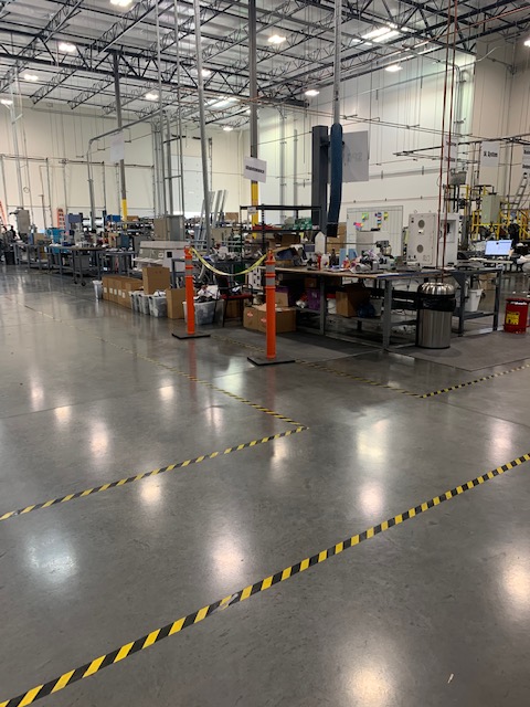 AlliedGraphite's tweet image. Pathways at our Mesa, AZ facility keep our science and production team on the straight and narrow. We’ve been building out so fast, we don’t want anyone getting lost! #graphitepurification #advancedmaterials #mesaaz #cleantech