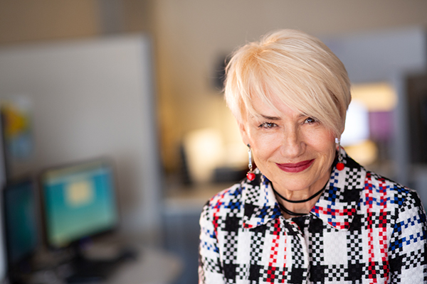 Congratulations to Natalia Trayanova, the Murray B. Sachs Professor at #HopkinsBME. She has been named the recipient of the 2021 Douglas P. Zipes Lectureship Award, given jointly by the Heart Rhythm Society and the Cardiac Electrophysiology Society. 👏