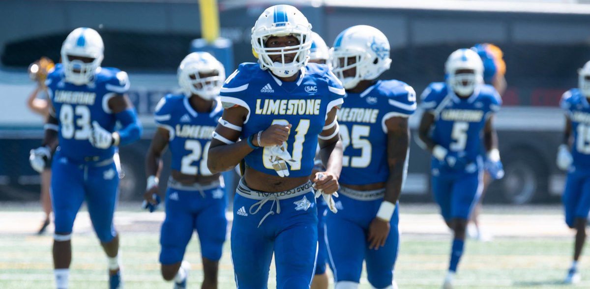 Chancemackey9's tweet photo. Blessed to Receive an Offer from Limestone University  @LimestoneFB @Coach_BTurk @CoachWatson_24 @CoachFargo_LCFB @Coach_Lane8 @ShaedonMeadors @coach_ashmore https://t.co/0ytcJrV6nq
