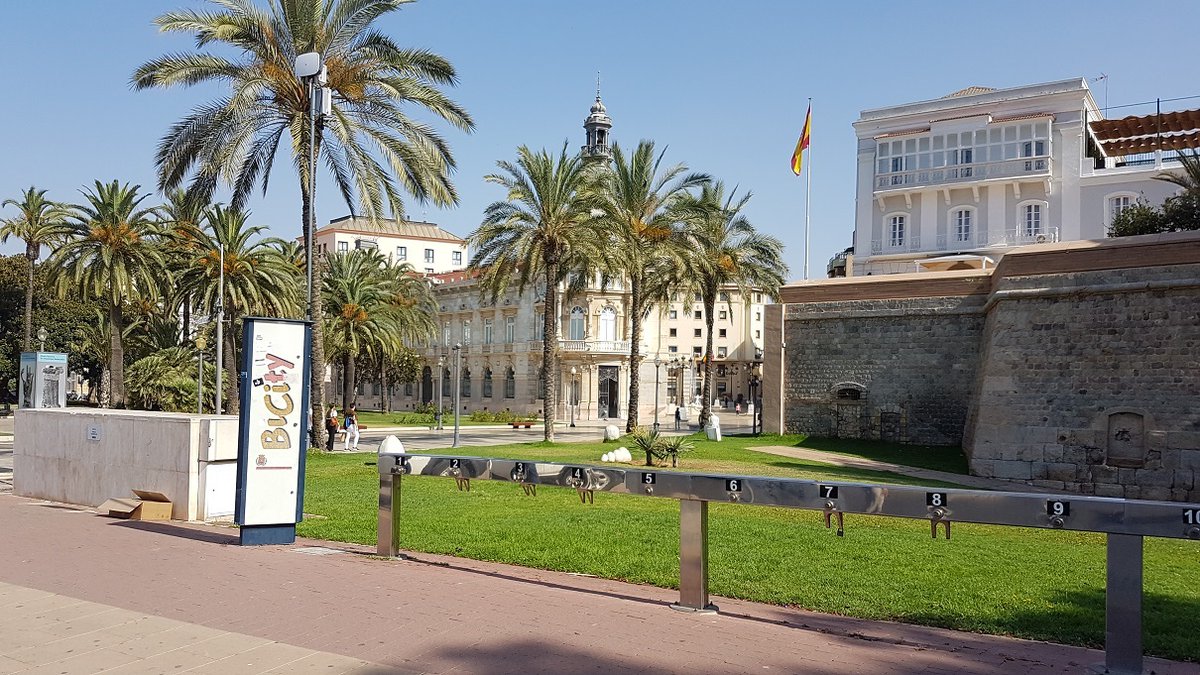 HOPUbiquitous's tweet photo. Nuestros dispositivos Smart Spot permiten a la administración y a la población conocer en tiempo real los valores AQi de la ciudad, ayudando a los responsables públicos a tomar decisiones basados en datos.
#SCLive2020 #SmartCityLive #CiudadesInteligentes #IoT #ODS https://t.co/qBOQxDn8HK