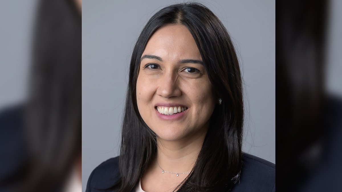 giesbusiness's tweet photo. Sandra Corredor explores connections between innovation and corporate and international strategies. She examines the role divestitures play in technology management, as well as the impact of firms’ international engagement on their innovation approach.

https://t.co/h53HijVg3w https://t.co/I6gG1ZKQwR