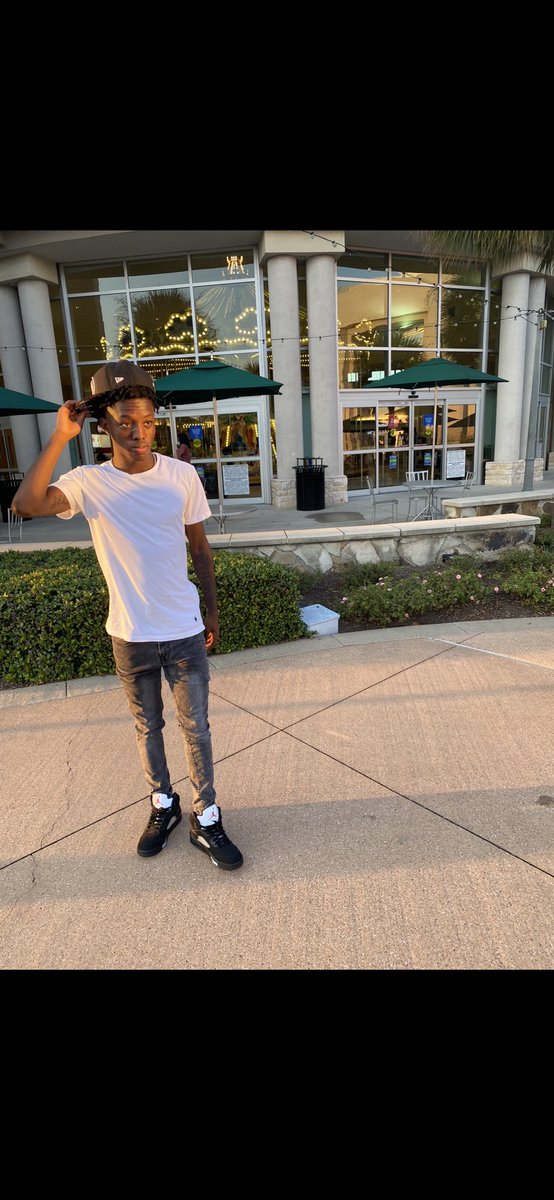 josh 🌪 tweet media