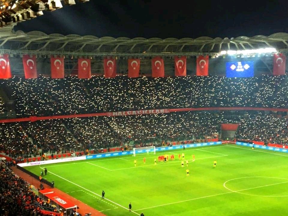 Nalcacililar's tweet photo. Başarılar @MilliTakimlar 

#BizimÇocuklar 🇹🇷 https://t.co/sI1o5Oe1RS