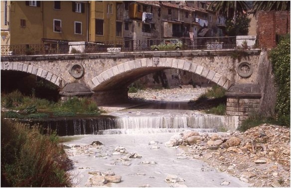 Serie “Uomini di pietra” su <a href="/dmaxitalia/">dmaxitalia</a>, un'apologia della devastazione. Abbiamo scritto a <a href="/DiscoveryItalia/">Warner Bros. Discovery</a> perchè riteniamo assolutamente inopportuna la spettacolarizzazione di un business che autorizza perlopiù la polverizzazione di una catena montuosa bit.ly/3fd8bFm