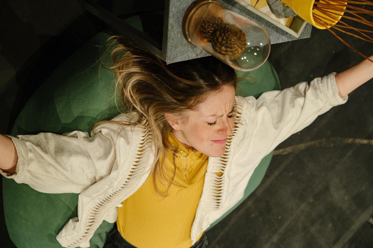 TremoloTheatre's tweet image. Thinking back to the last time we we were in a theatre. In February we had the opportunity to test out an idea at @BristolFerment. Looking forward to getting back to work on #UtilityFunction as soon as we can. Here is @PhilippaHogg listening to some big tunes! #LoveTheatreDay