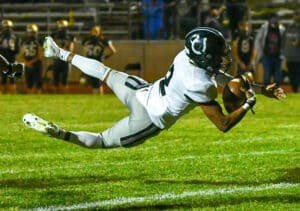 PrepRedzoneCO's tweet photo. Pueblo’s offensive regular season standouts in 2020:

https://t.co/jPFntVsrhg

Across the eight Pueblo teams that played this fall, here’s who stood out offensively...

#copreps @ormanarmysports @PrepRedzone https://t.co/qdIt3xBDXu