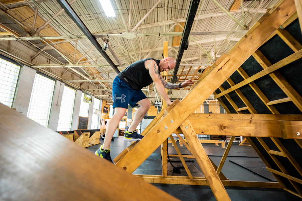 MoveTerrain's tweet image. Let us help you build your strength, speed, agility, and cardio endurance. Come push your limits! #movementterrain #ocrtraining #obstacletraining