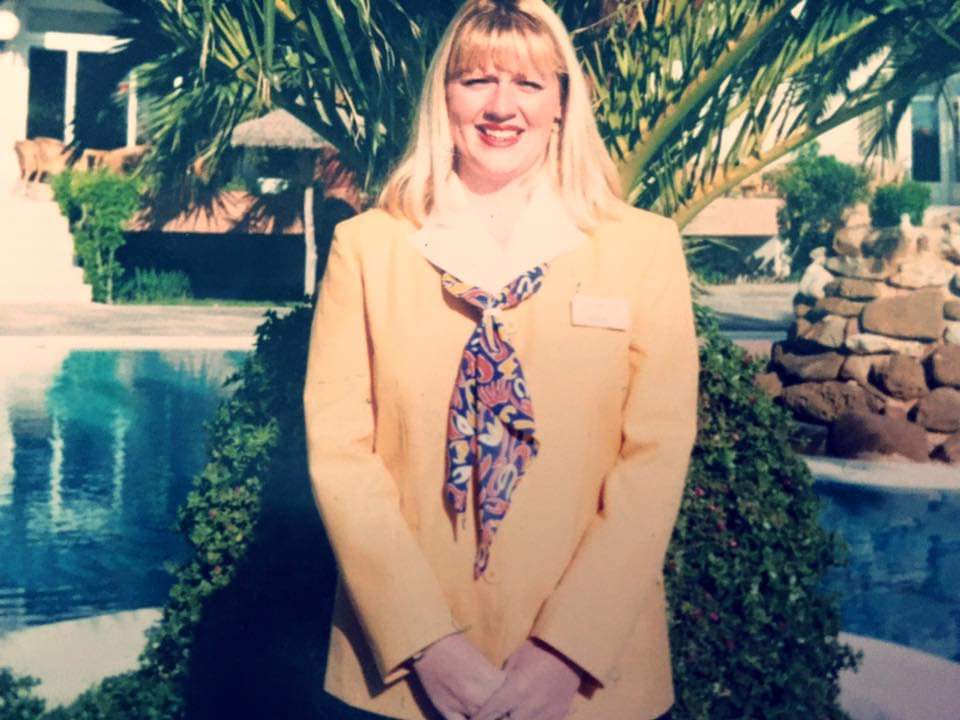 dunne72's tweet photo. Love seeing old photos from my rep days 😂
Such great times and memories and lifelong friends made
#holidayrep
#tui
#thomsonholidays
#reps
#entertainer
#overseas
#memories https://t.co/DstjqlRscq