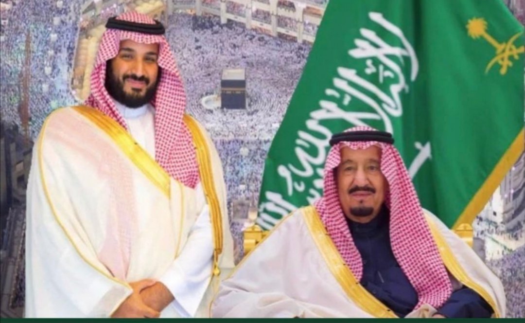 نجدد البيعة على السمع والطاعة لسيدي خادم الحرمين الشريفين الملك سلمان بن عبدالعزيز وولي عهده الأمين الأمير محمد بن سلمان

ست سنوات في عز ورخاء وأمن وأمان ، نسأل الله أن يحفظهم ويرعاهم ويسدد على طريق الخير خطاهم 🤲🏻🇸🇦

 #ذكرى_البيعة_السادسه