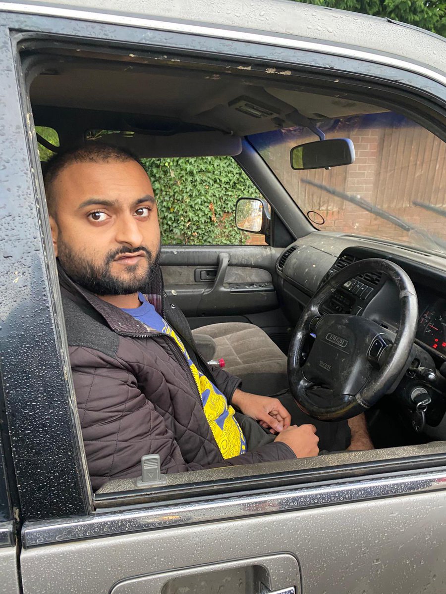 saritblack's tweet photo. This guy drove his car into ours today (Audenshaw)...He didn't have insurance &amp; he drove off but crashed into a further 3 cars and totalled them! 
He also nearly ran over several school kids before dumping the car and fleeing. If you know him please tell the police who he is 🙏 https://t.co/lOYnSmJJ5T