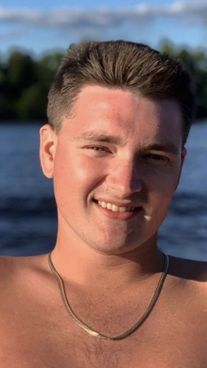 Killoren_Sean's tweet photo. @ethanmfb18 Literally the same haircut https://t.co/lIcWrTfHqF