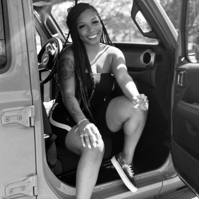 chicknprincess's tweet photo. #NewProfilePic https://t.co/9bN81J2isI