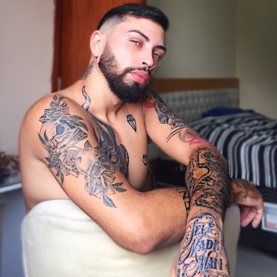 FerrariFelippe's tweet photo. #NovaFotoDoPerfil https://t.co/CxJn096ICe