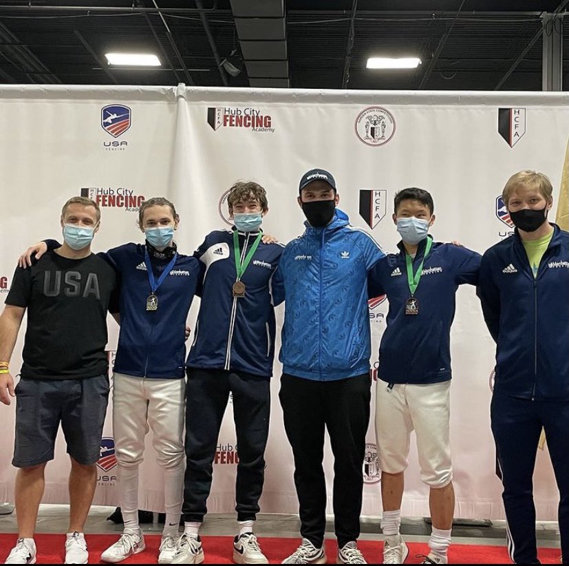 Manhattan Fencing tweet media