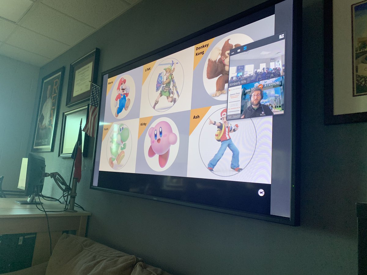 gradt1216's tweet photo. Thank you @FullSail for the wonderful #StopMotion &amp; #3danimation workshops! Our kids had a blast! @CollegeViewHS3 https://t.co/PmAcStkhyc