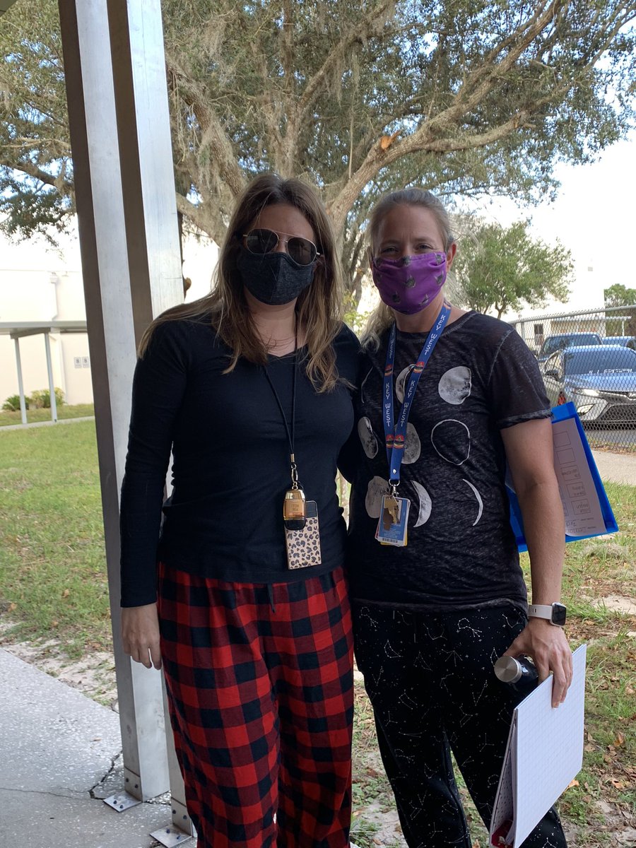 MsDemaris3's tweet image. Pajama Day! 🤗🤗🤗🤗