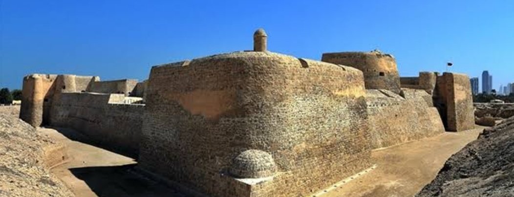 The next time you visit the region, think of how Enki sprung from its sand dunes, think of how sacred its waters were once, and think of how You, an insignificant being; are standing in the "Garden of Gods".