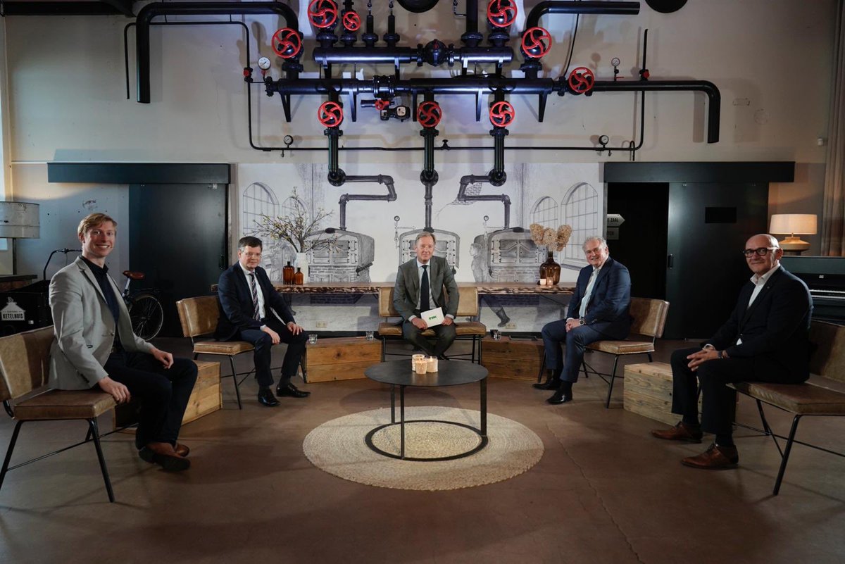 tvmnl's tweet image. Heb je #TVMopWoensdag gemist? Morgen posten we een link zodat je TVM op Woensdag kan terugkijken wanneer het jou uitkomt. #tvmverzekeringen #hyperloop #GreenDeal #vliegendeauto