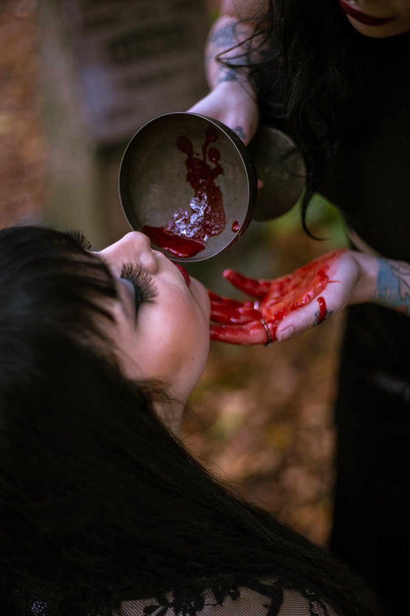Sacrifice 🩸 🔪 🍷👯‍♀️